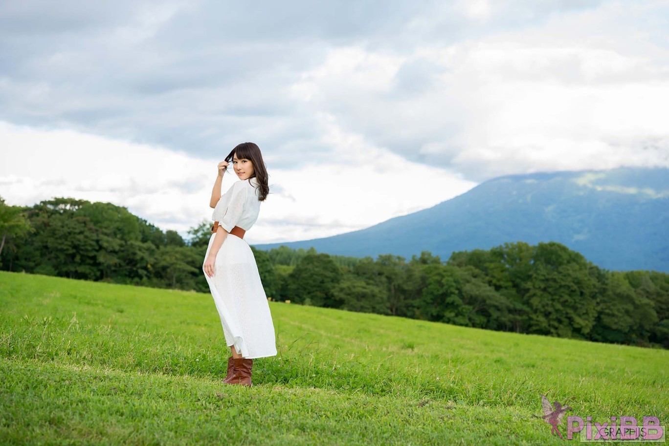 Japanese Idol Shunka Ayami Graphis Gals Beautiful Boty PixiBB.COM 008